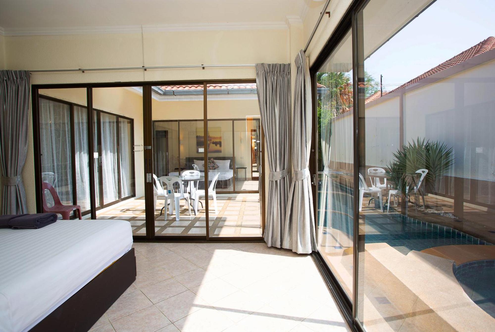 Avoca Pool Villas Pattaya Pokoj fotografie